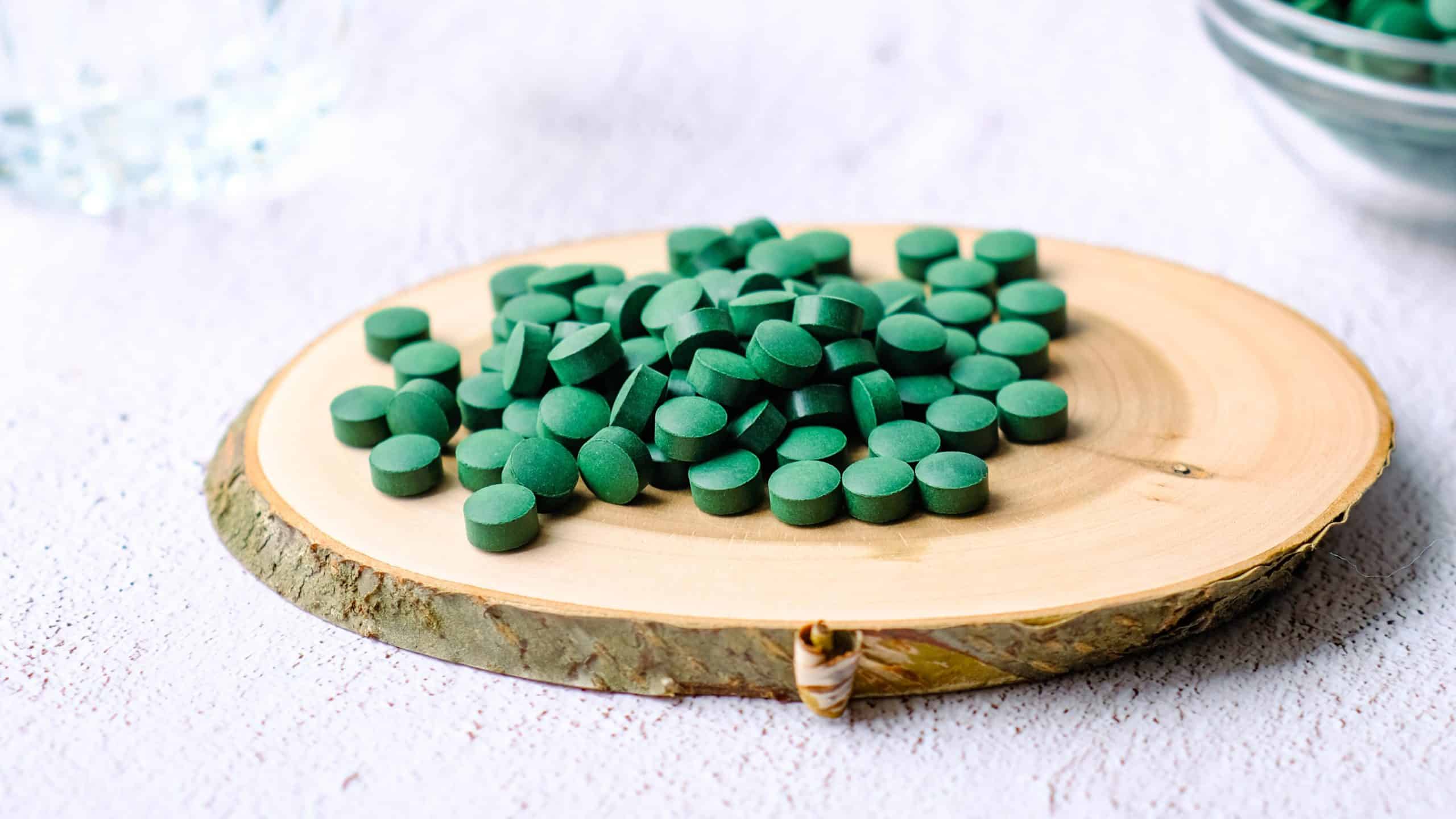 Pastillas-de-espirulina-de-algas